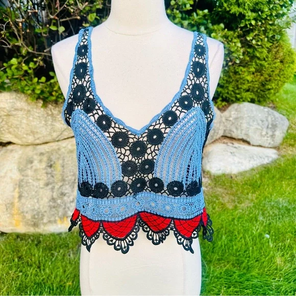 HOT & DELICIOUS KNITTED CROP TOP - Picture 5 of 16